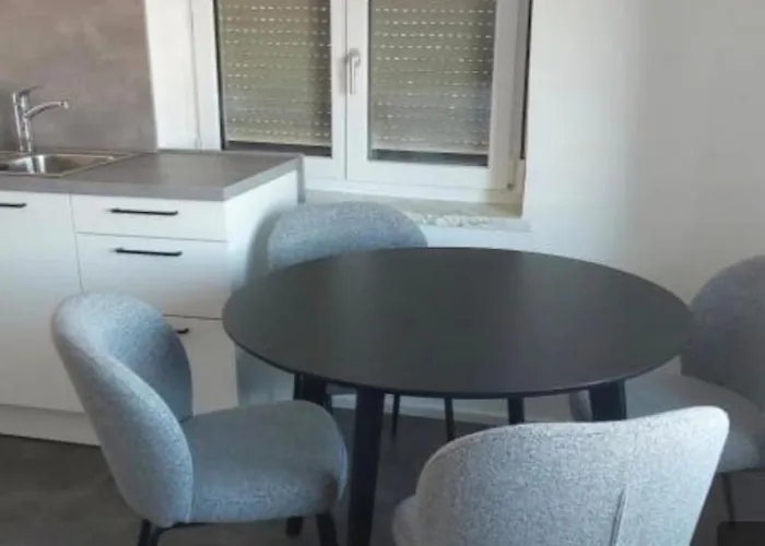 Feiernhaus * Frankenmarkt